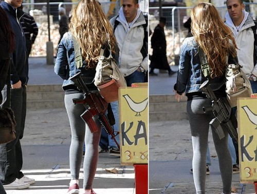 girls-carrying-guns-israel-jew-m4 girls-carrying-guns-israel-jew-m4