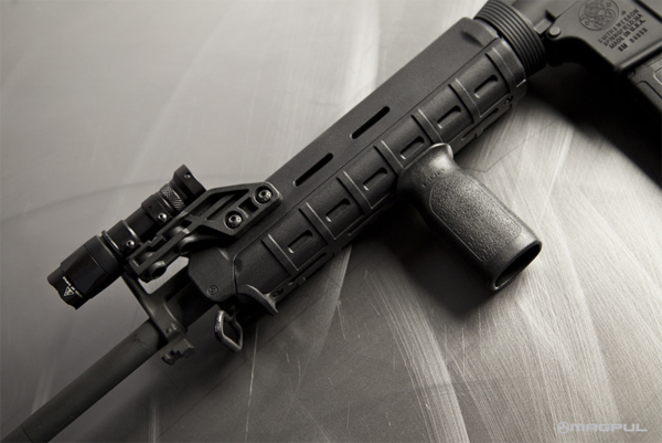 magpul-moe-scout-mount-light-2